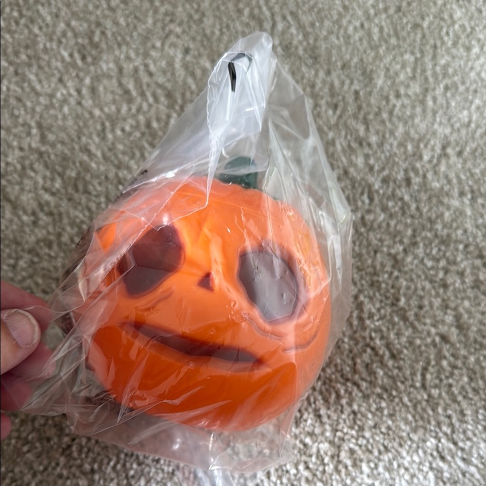 Halloween pumpkin cup